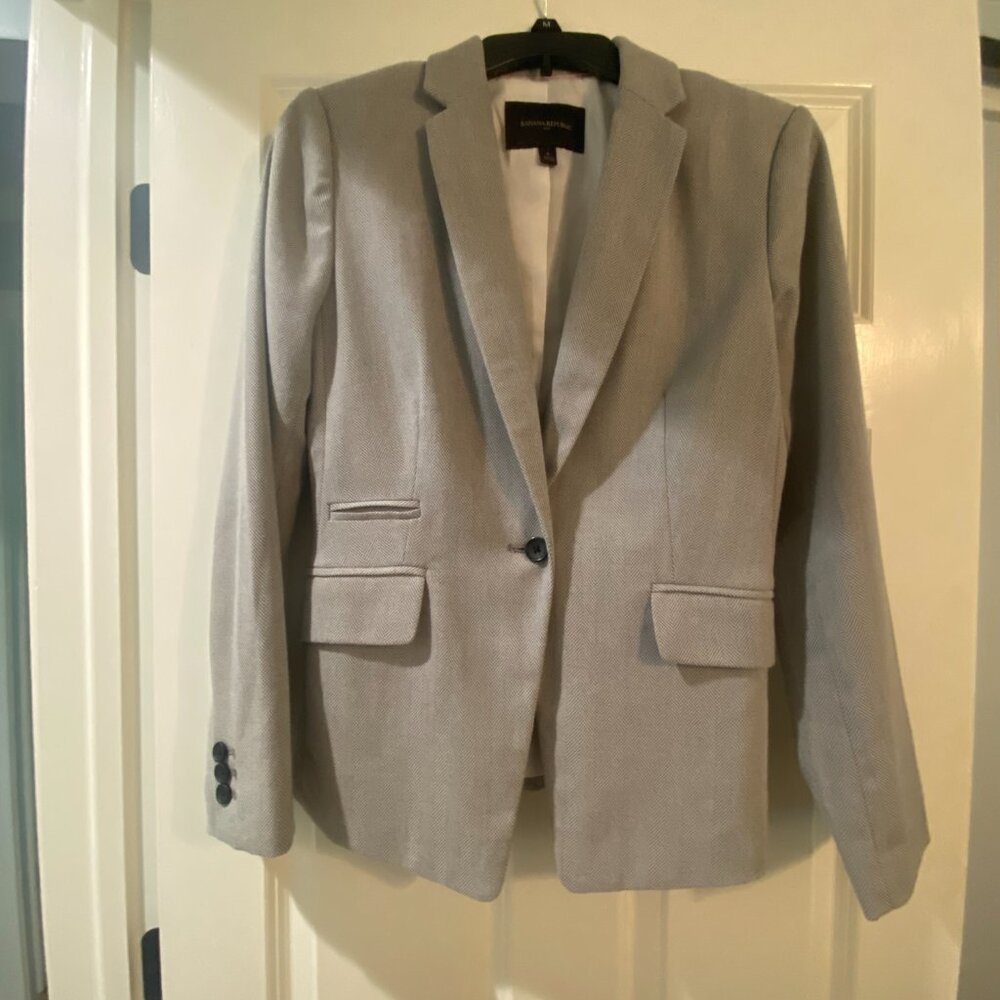 Banana Republic Size 6 Blazer Gray Polyester Blend Washable Classic